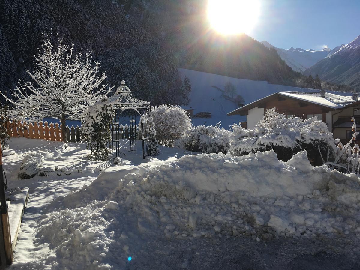 Appartement O. Tom's Hütte Neustift im Stubaital Exterior foto